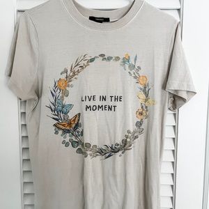 Forever 21 graphic tee
